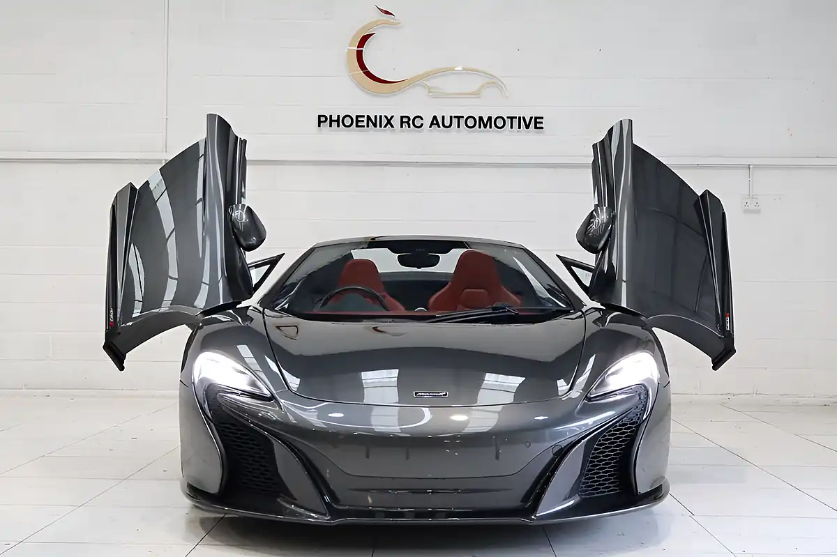 Used 2016 Mclaren 650S Spider Grey - Interior and Exterior details 2