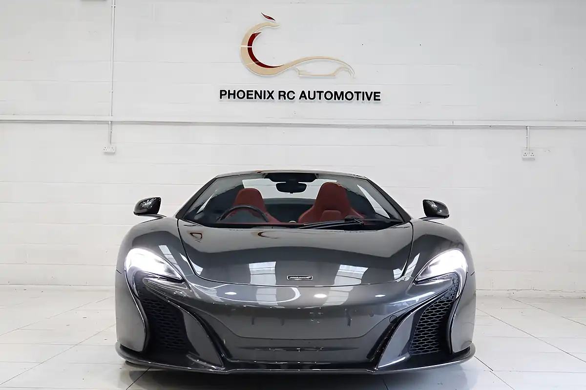 Used 2016 Mclaren 650S Spider Grey - Interior and Exterior details 5