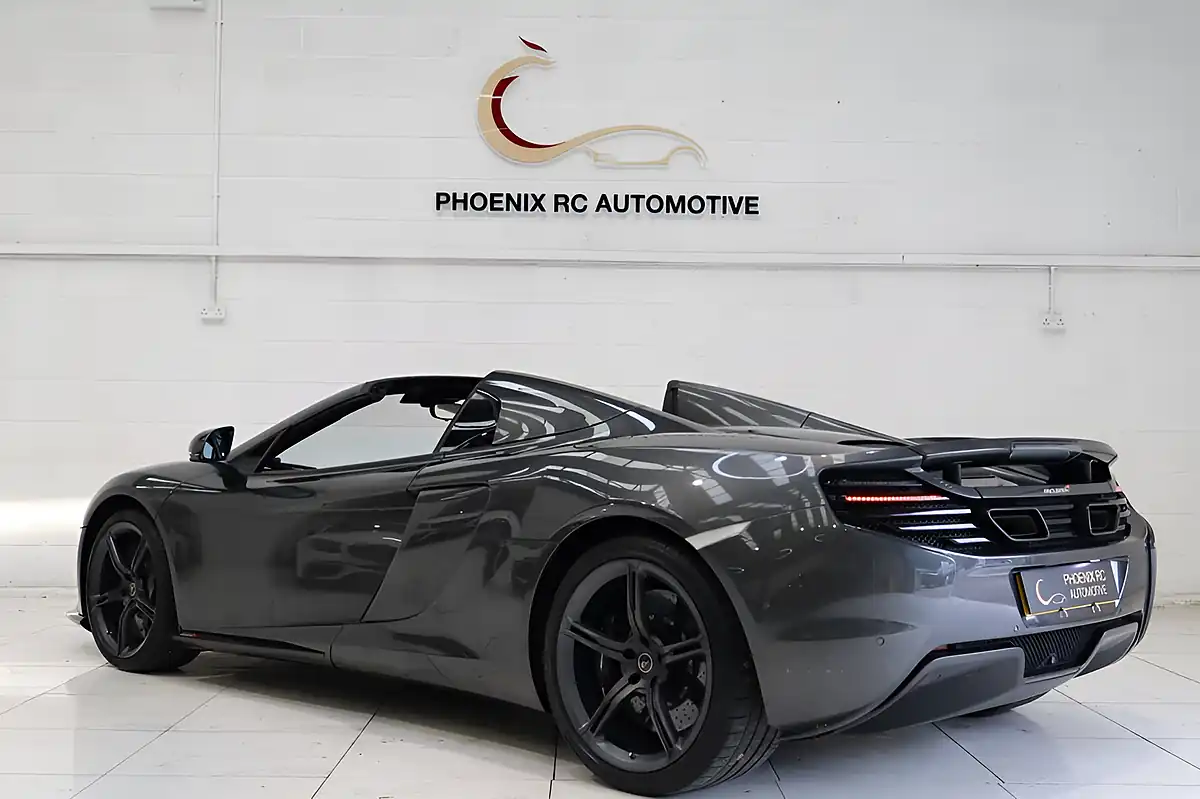 Used 2016 Mclaren 650S Spider Grey - Interior and Exterior details 6