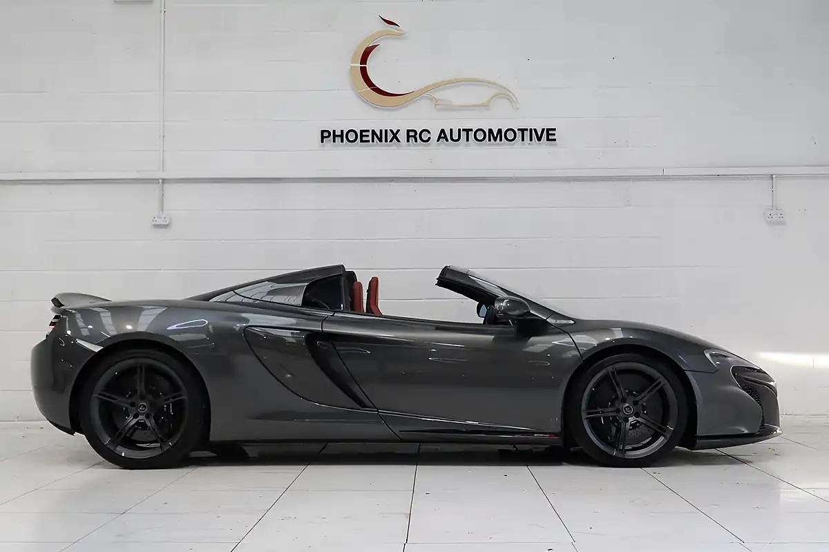 Used 2016 Mclaren 650S Spider Grey - Interior and Exterior details 7