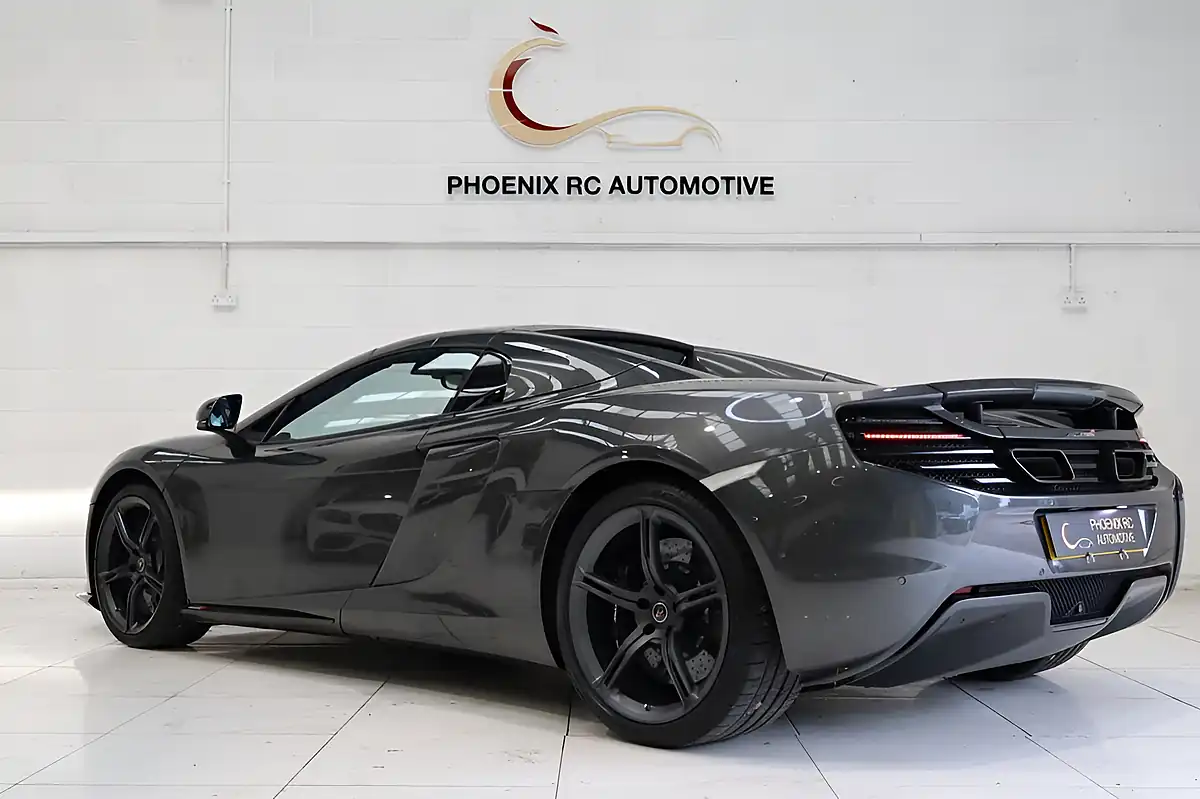 Used 2016 Mclaren 650S Spider Grey - Interior and Exterior details 8