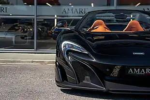 Used 2016 Mclaren 675LT Spider Fire Black - Interior and Exterior details 7