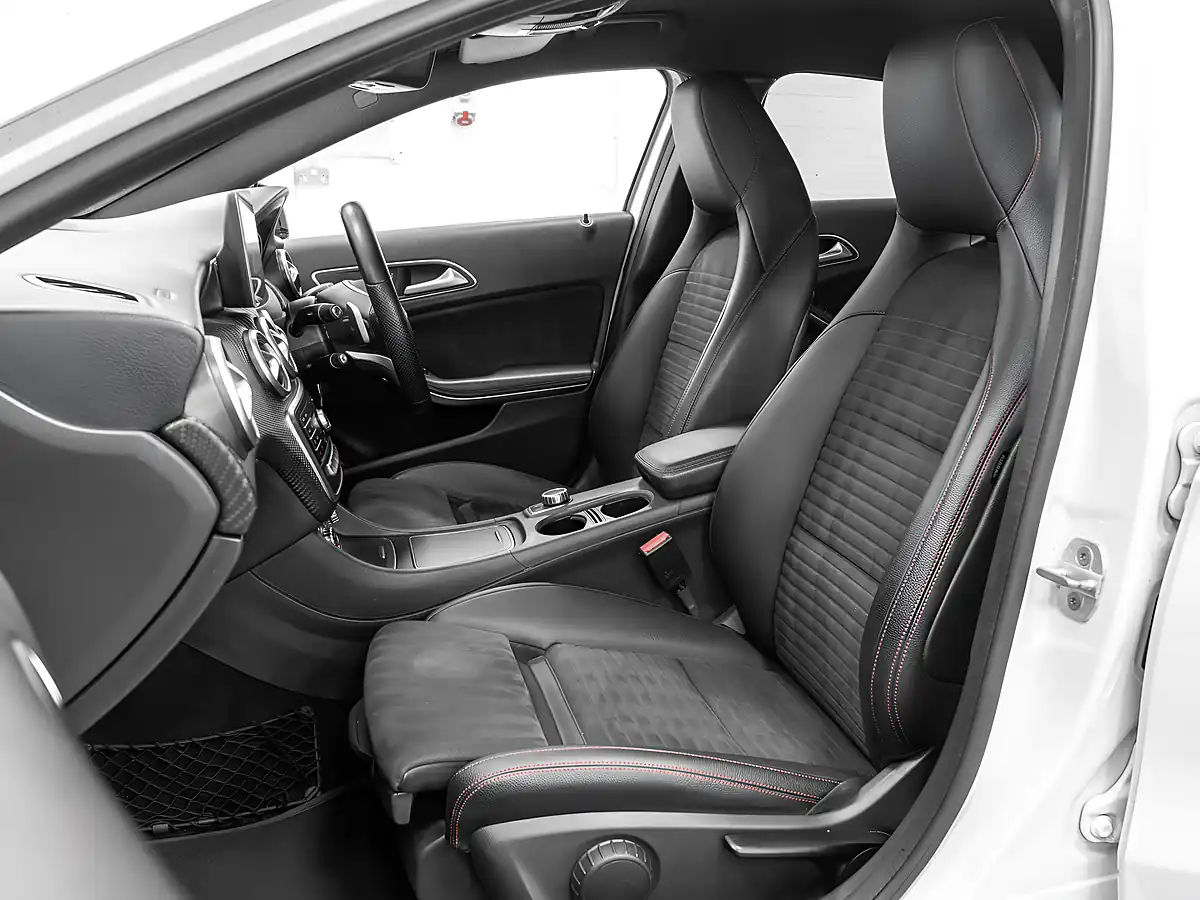Used 2016 Mercedes a-Class AMG Line (premium) Cirrus White - Interior and Exterior details 14