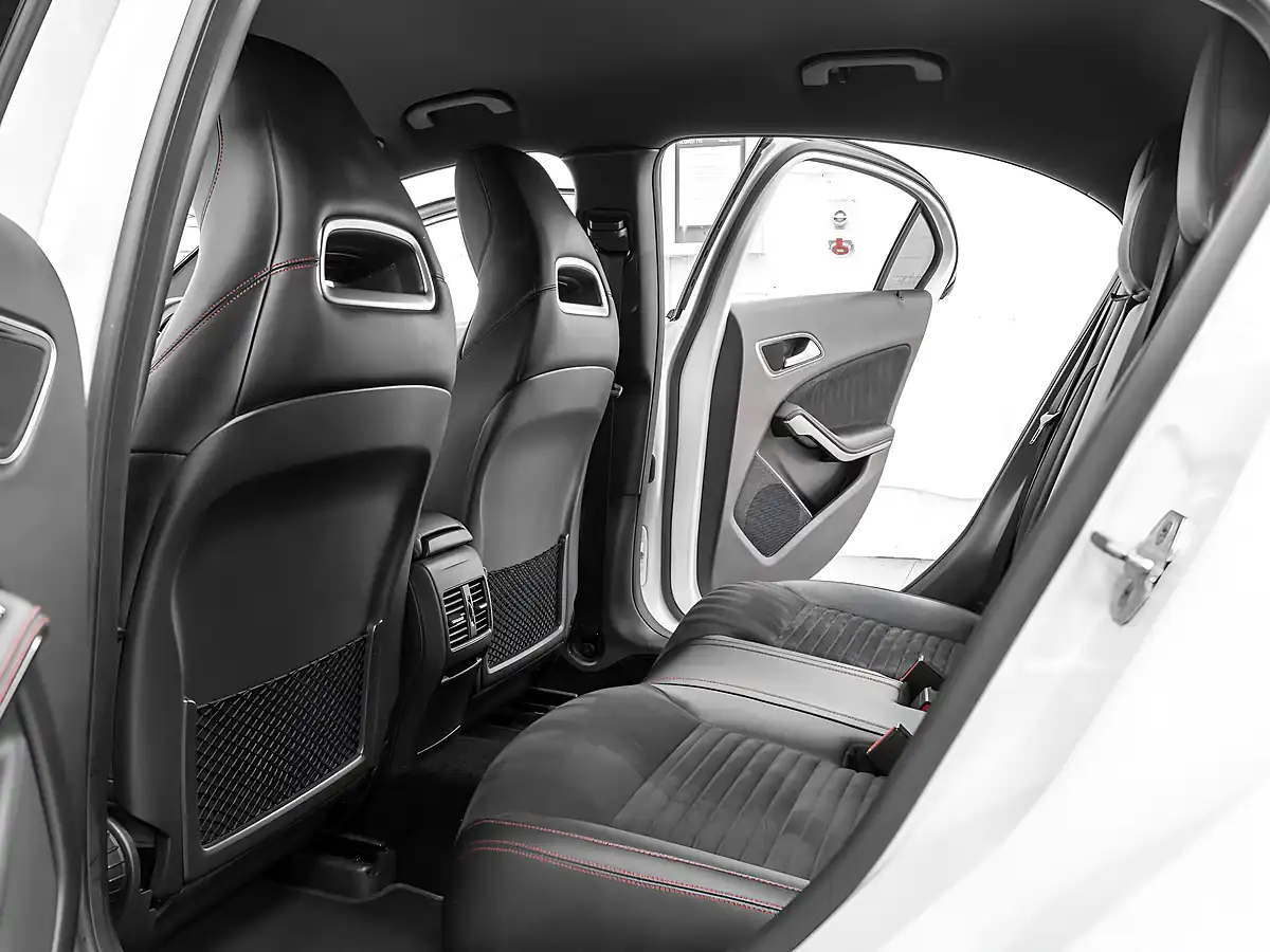 Used 2016 Mercedes a-Class AMG Line (premium) Cirrus White - Interior and Exterior details 16