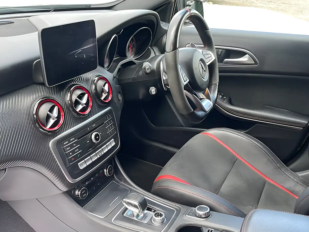 Used 2016 Mercedes-Benz a-Class A45 AMG Elbaite Green - Interior and Exterior details 19