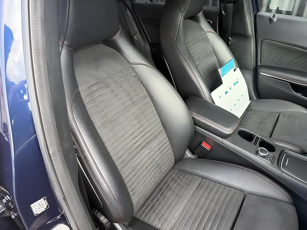 Used 2016 Mercedes-Benz a Class AMG Line Blue - Interior and Exterior details 12