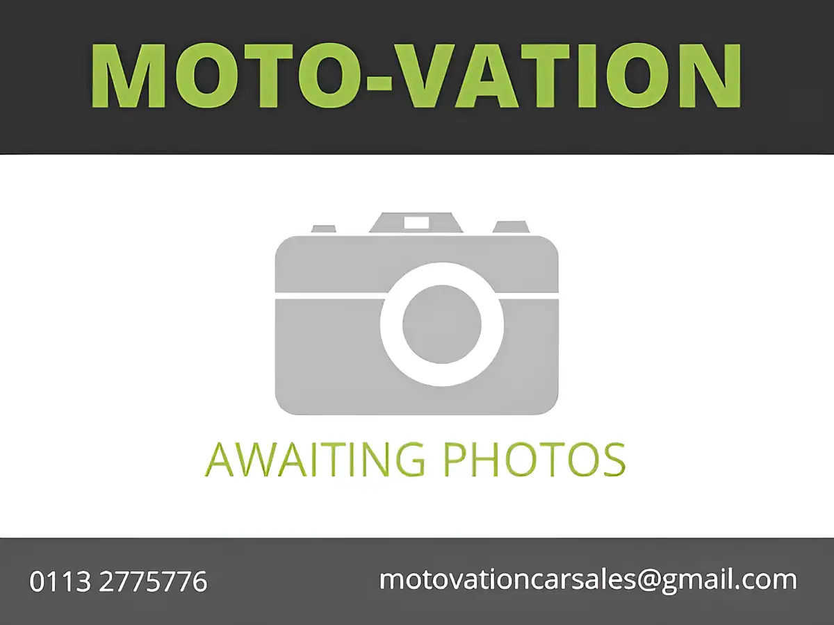 Used 2016 Mercedes-Benz a Class AMG Line (premium) Grey - Interior and Exterior details 6