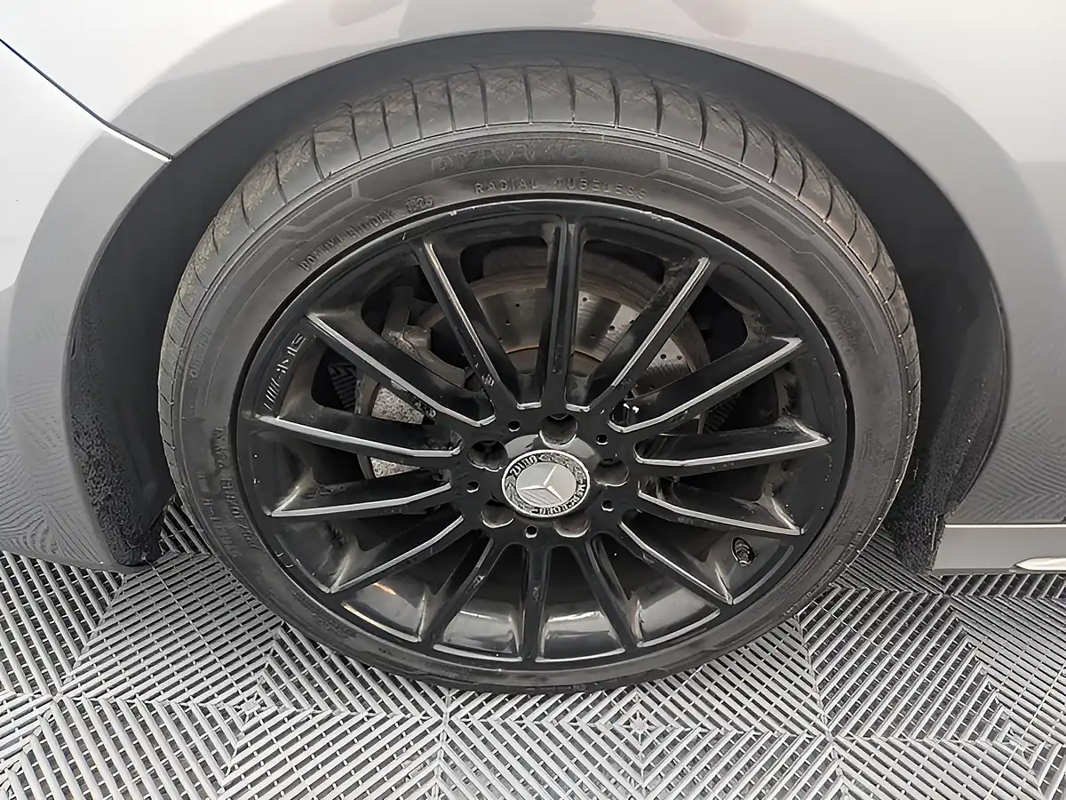 Used 2016 Mercedes-Benz a Class AMG Line (premium) Grey - Interior and Exterior details 10