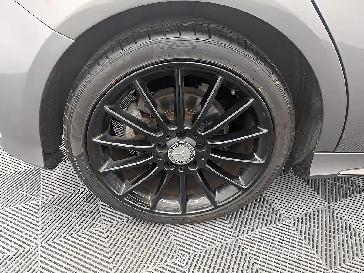Used 2016 Mercedes-Benz a Class AMG Line (premium) Grey - Interior and Exterior details 8