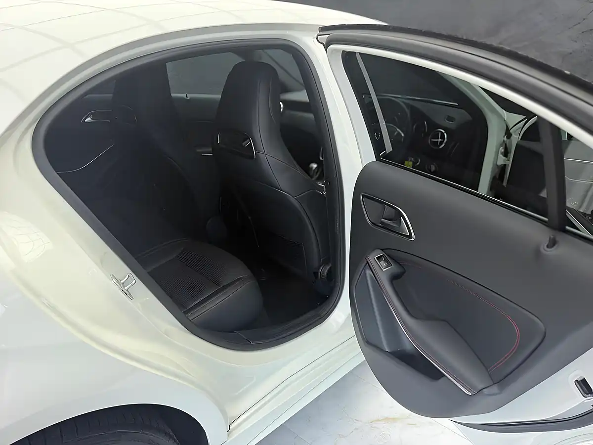 Used 2016 Mercedes-Benz a Class AMG Line (premium) White - Interior and Exterior details 18