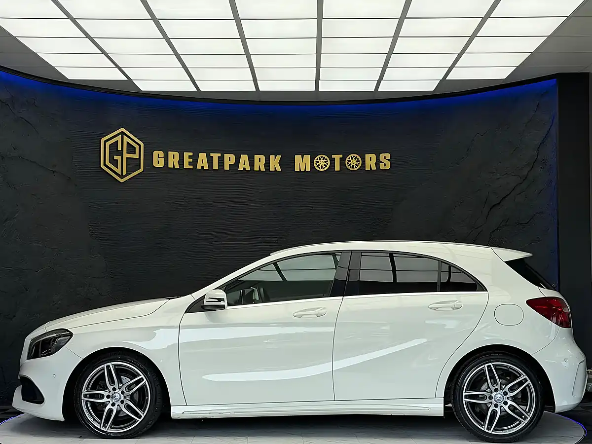 Used 2016 Mercedes-Benz a Class AMG Line (premium) White - Interior and Exterior details 8