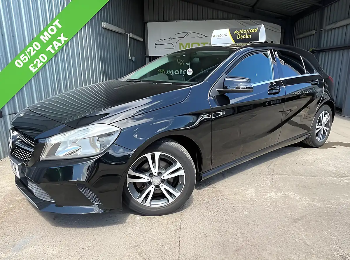 Used 2016 Mercedes-Benz a Class Se Black - Front View