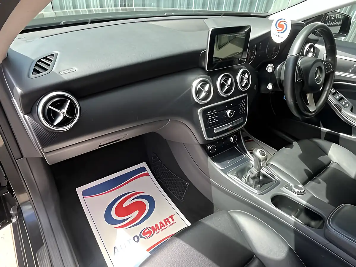 Used 2016 Mercedes-Benz a Class Se Black - Interior and Exterior details 15