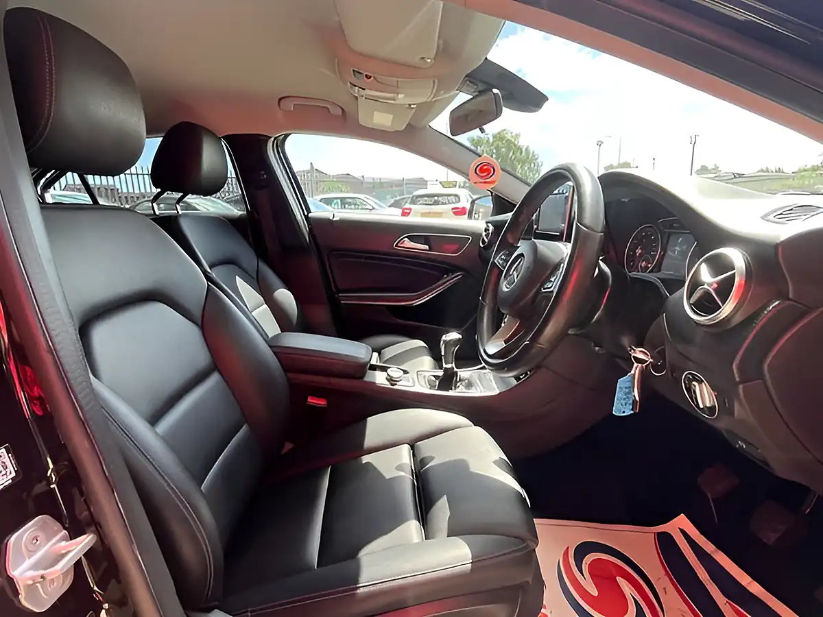 Used 2016 Mercedes-Benz a Class Se Black - Interior and Exterior details 6