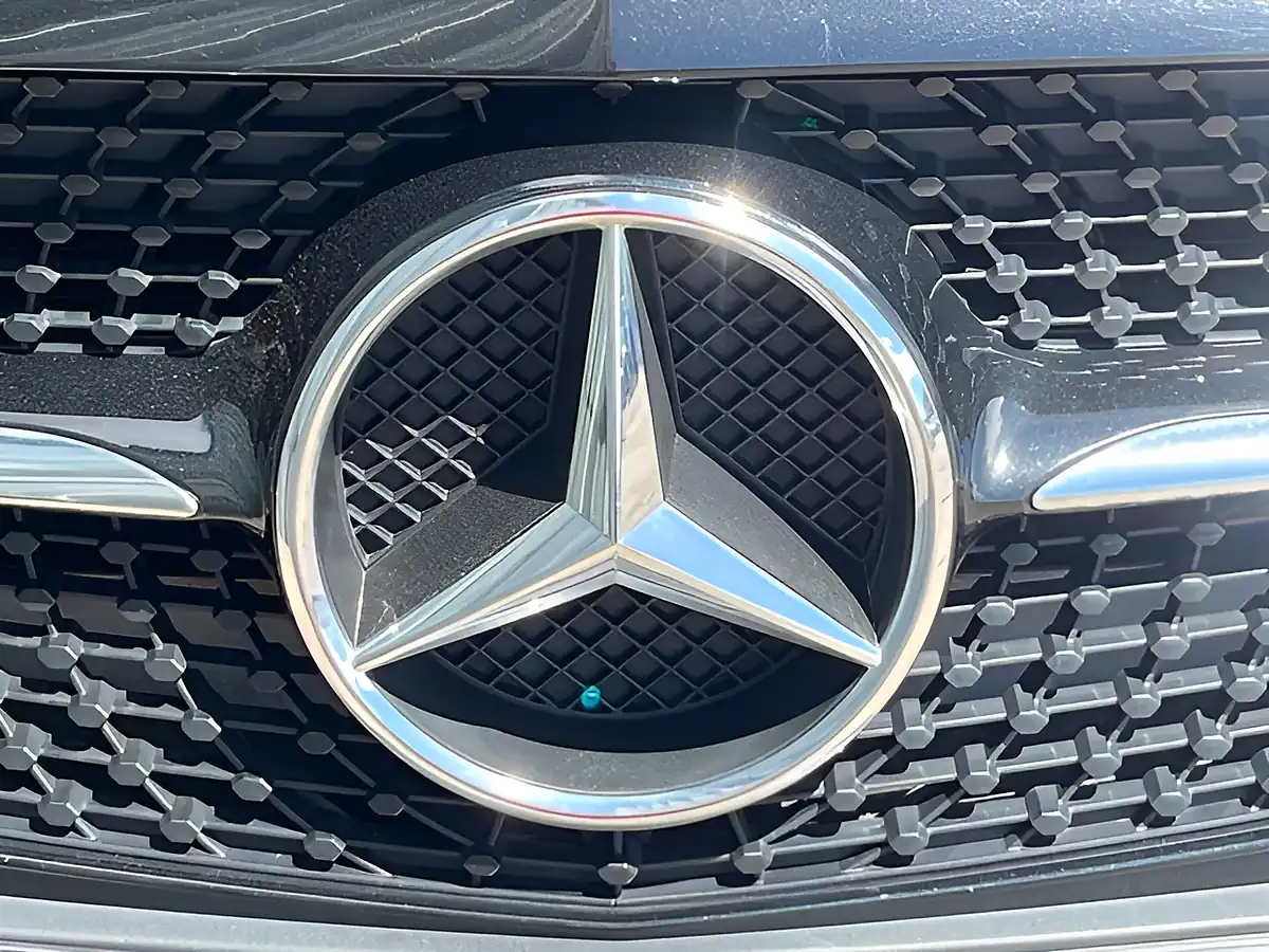 Used 2016 Mercedes-Benz a Class Se Black - Interior and Exterior details 8