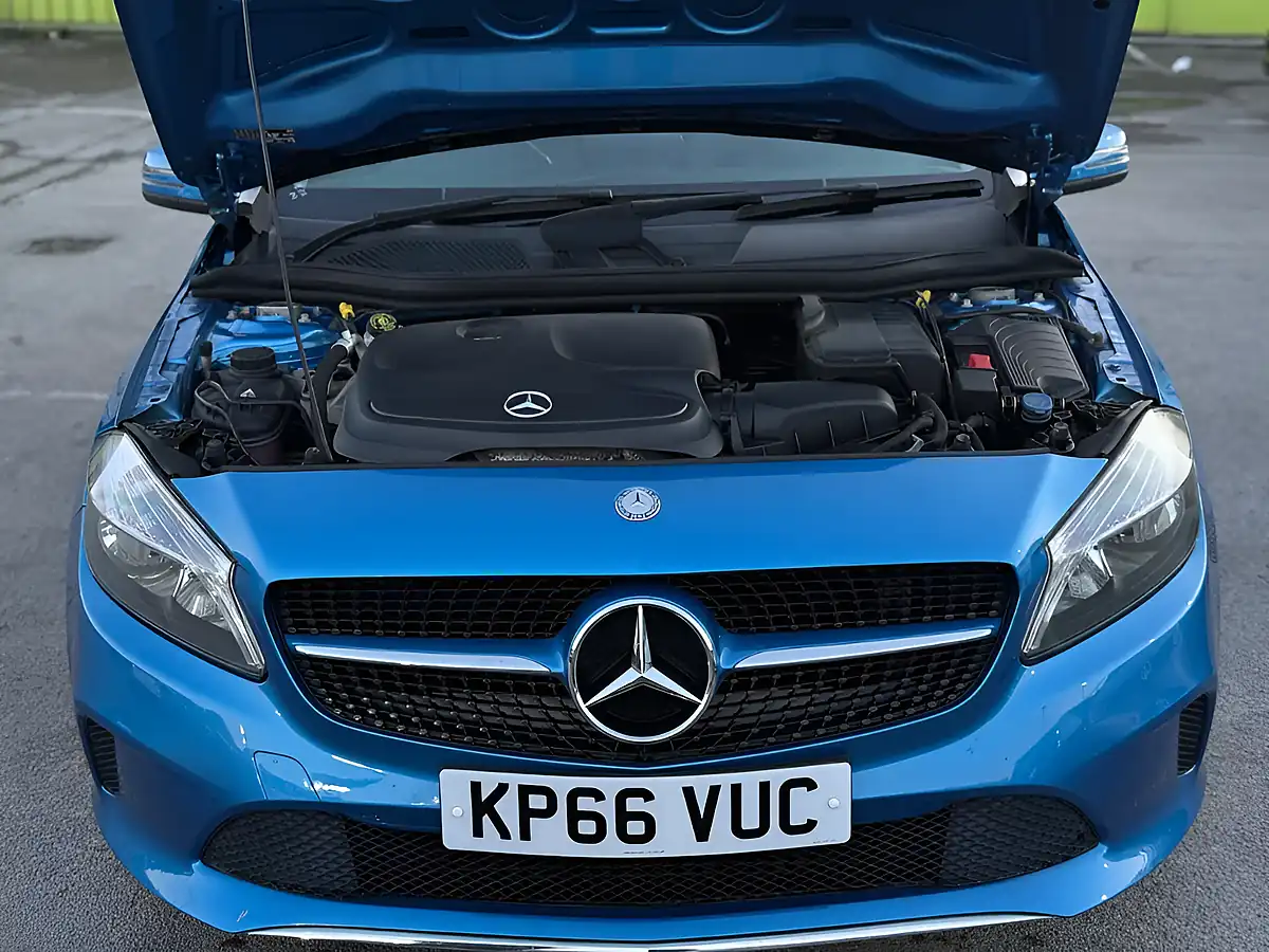 Used 2016 Mercedes-Benz a Class Se Blue - Interior and Exterior details 10