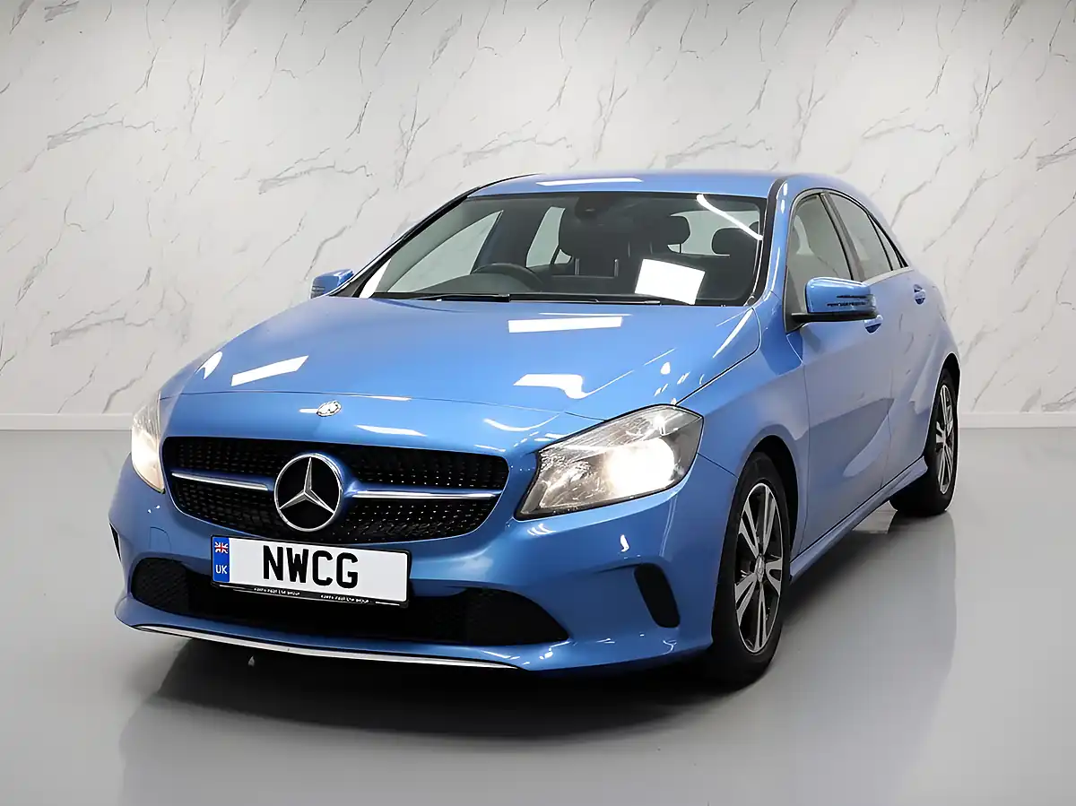 Used 2016 Mercedes-Benz a-Class Se Blue - Interior and Exterior details 2