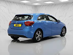 Used 2016 Mercedes-Benz a-Class Se Blue - Interior and Exterior details 4