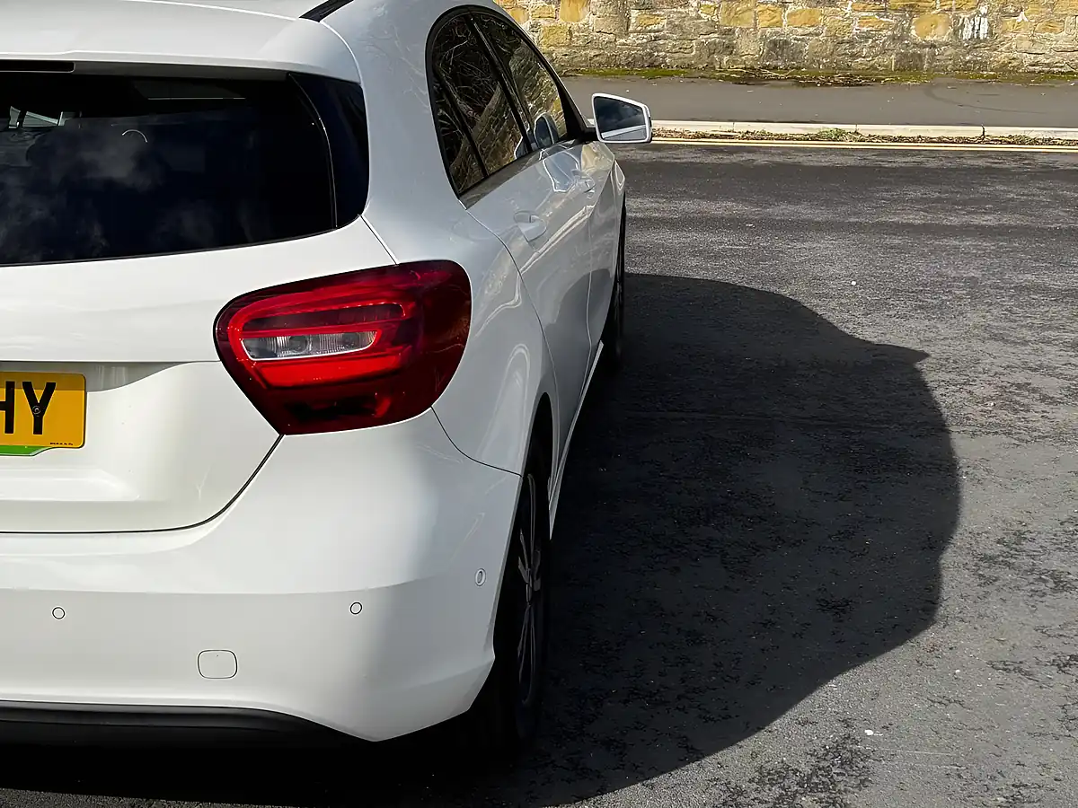 Used 2016 Mercedes-Benz a-Class Se (executive) White - Interior and Exterior details 19