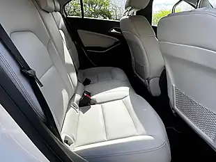 Used 2016 Mercedes-Benz a-Class Se (executive) White - Interior and Exterior details 20