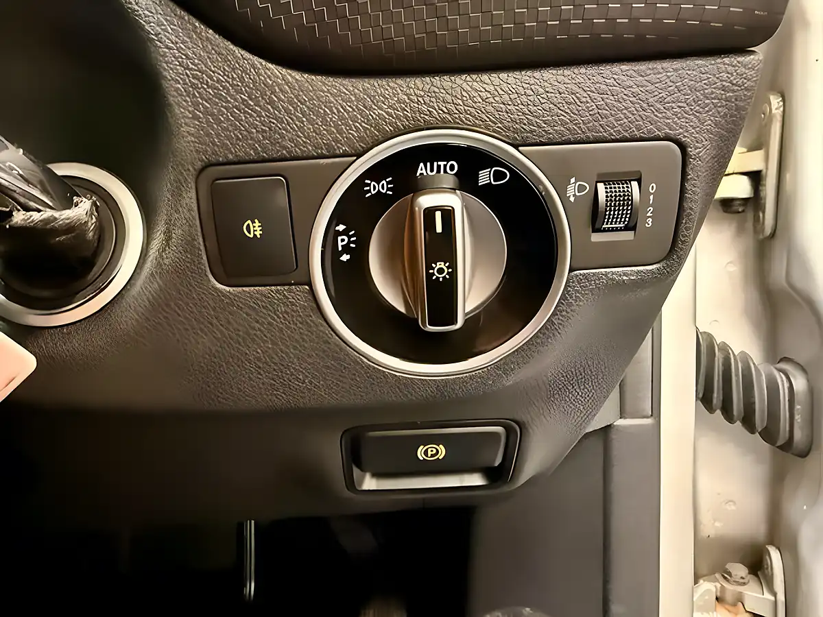 Used 2016 Mercedes-Benz a Class Sport Edition Silver - Interior and Exterior details 10