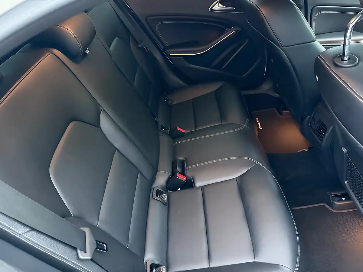 Used 2016 Mercedes-Benz a Class Sport (executive) White - Interior and Exterior details 11