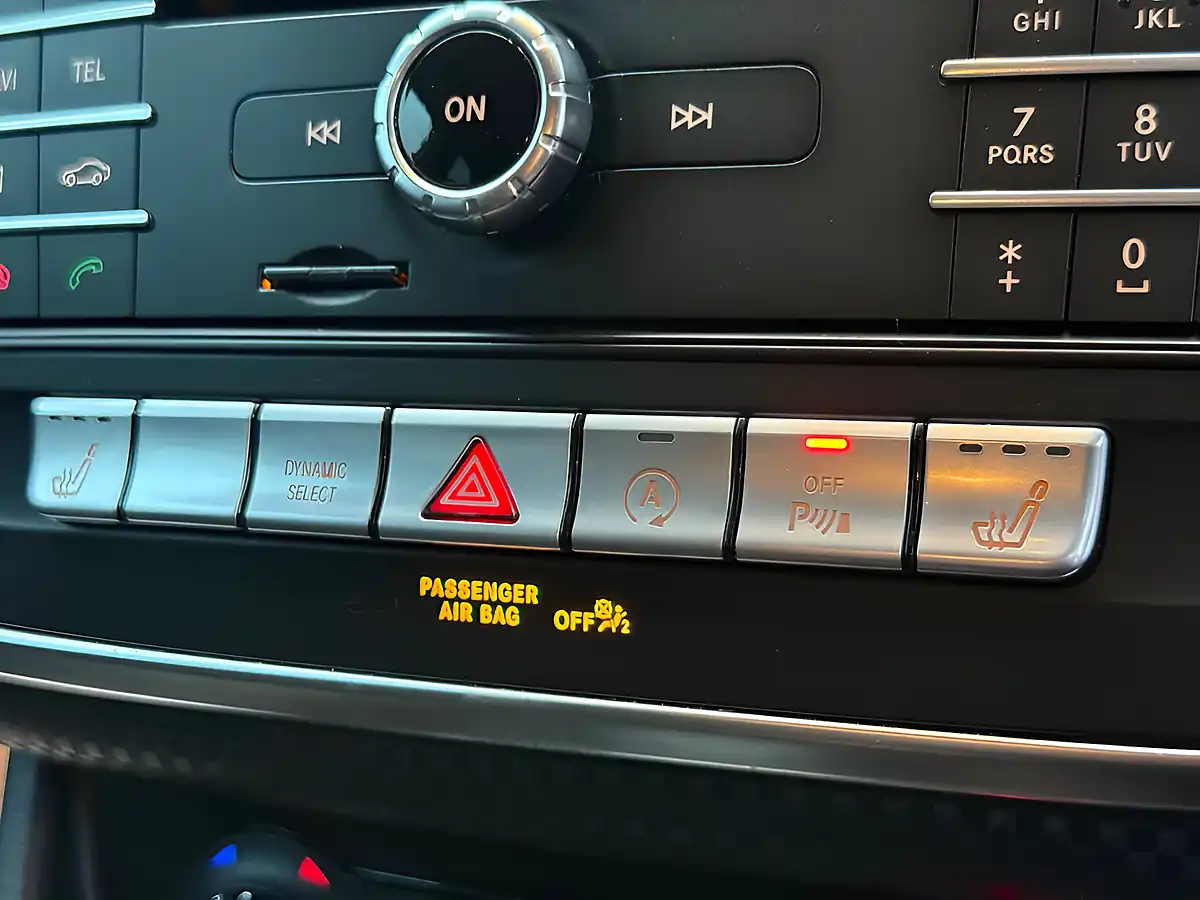 Used 2016 Mercedes-Benz a Class Sport (executive) White - Interior and Exterior details 17