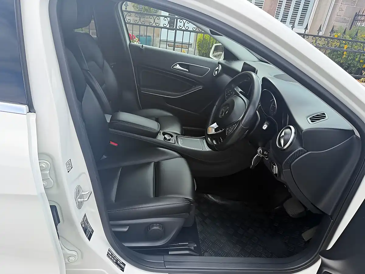 Used 2016 Mercedes-Benz a Class Sport (premium) White - Interior and Exterior details 2