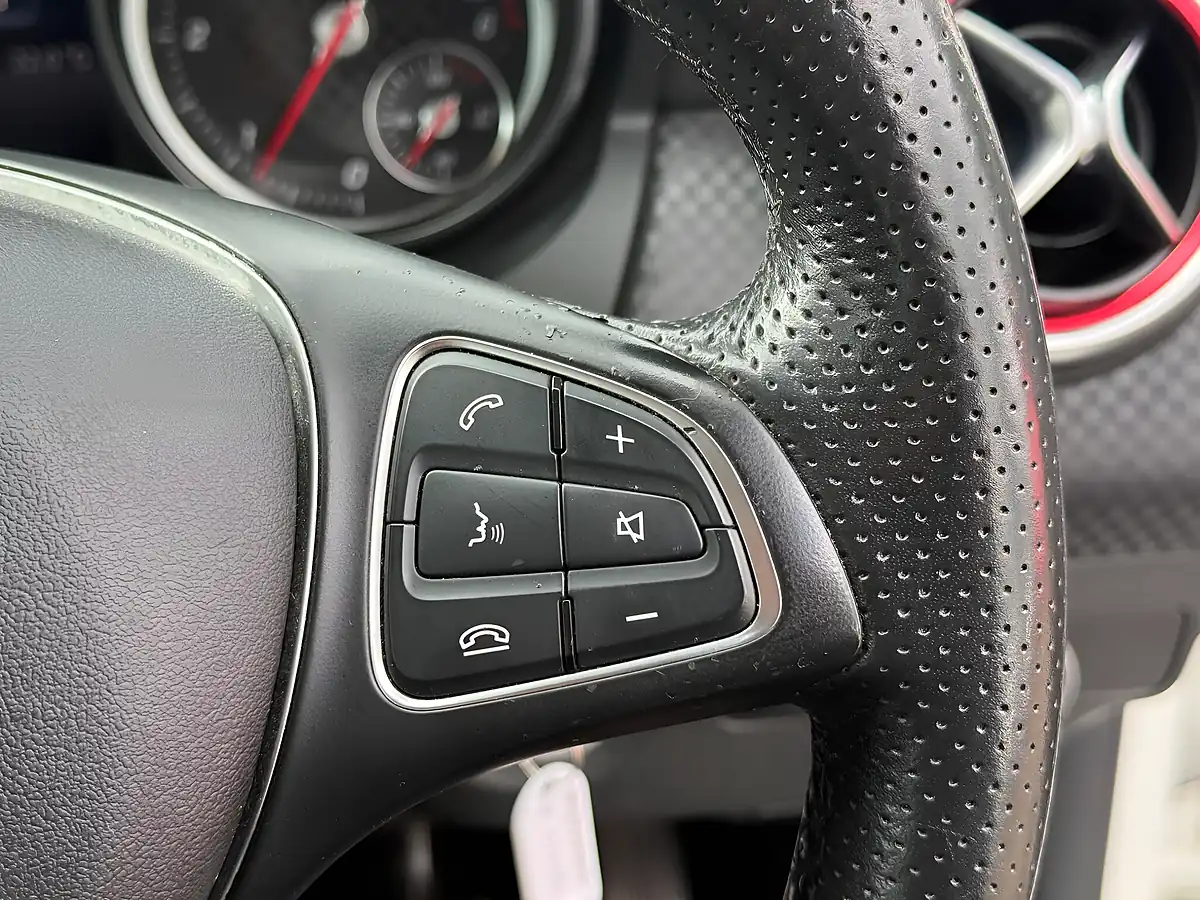 Used 2016 Mercedes-Benz a Class Sport Premium White - Interior and Exterior details 17