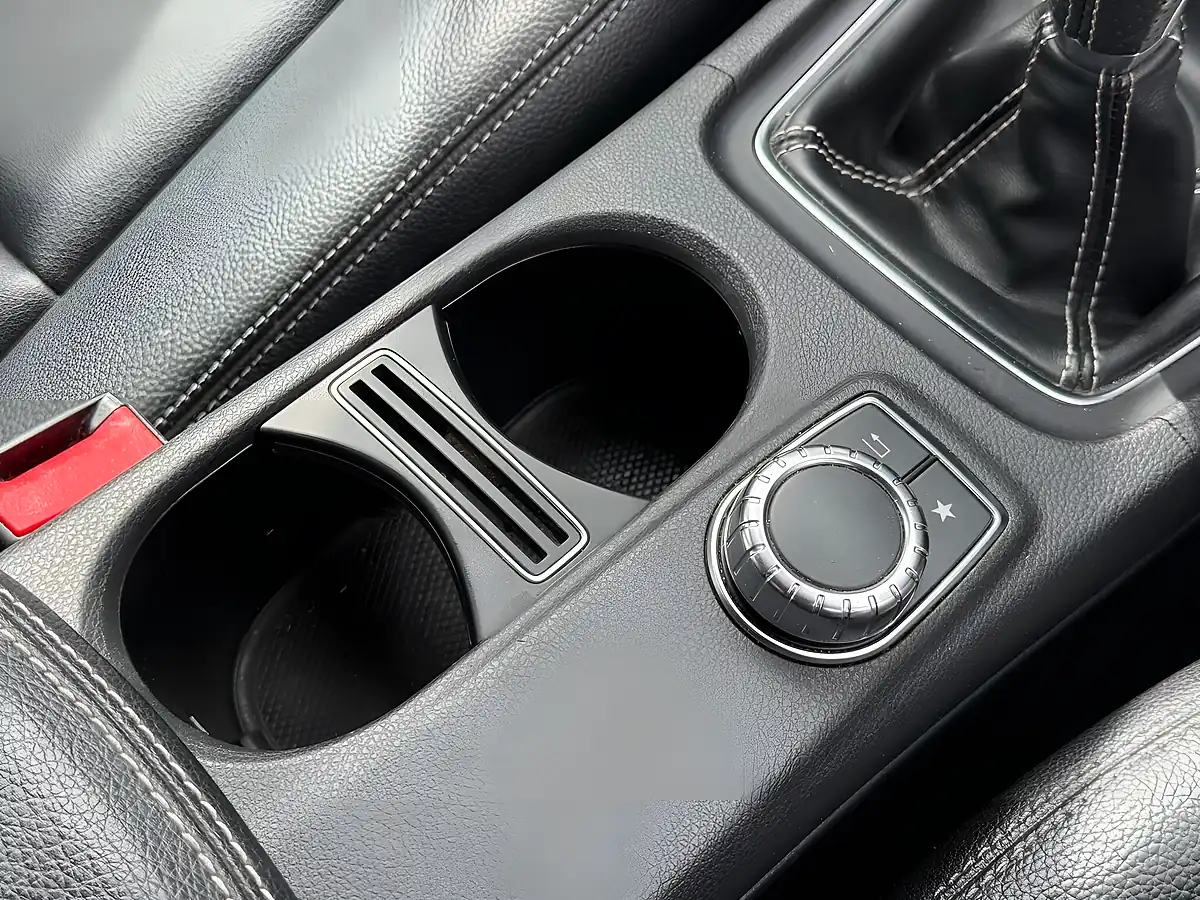 Used 2016 Mercedes-Benz a Class Sport Premium White - Interior and Exterior details 20