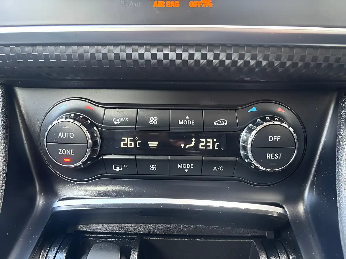 Used 2016 Mercedes-Benz a Class Sport (premium) White - Interior and Exterior details 14