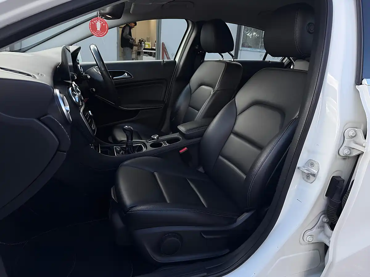Used 2016 Mercedes-Benz a Class Sport White - Interior and Exterior details 11