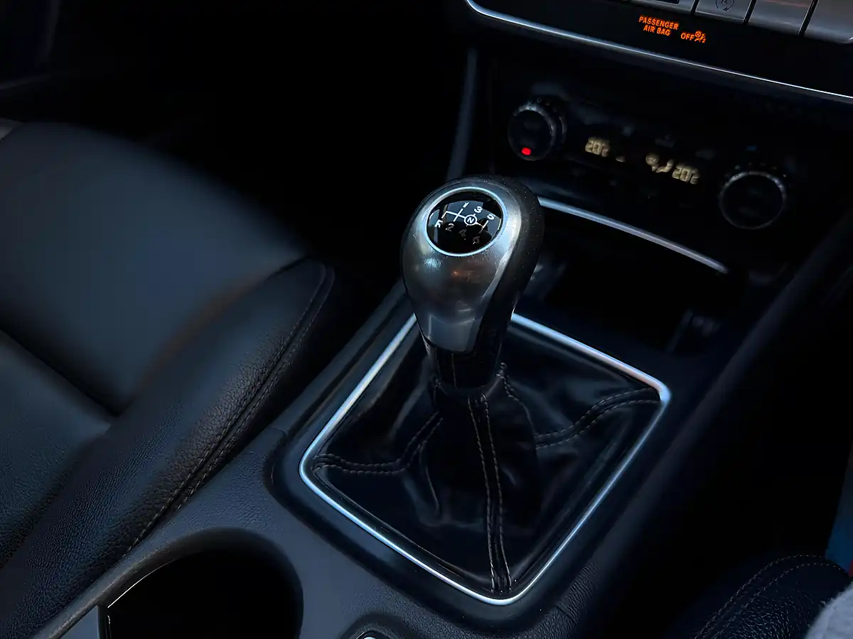 Used 2016 Mercedes-Benz a Class Sport White - Interior and Exterior details 16
