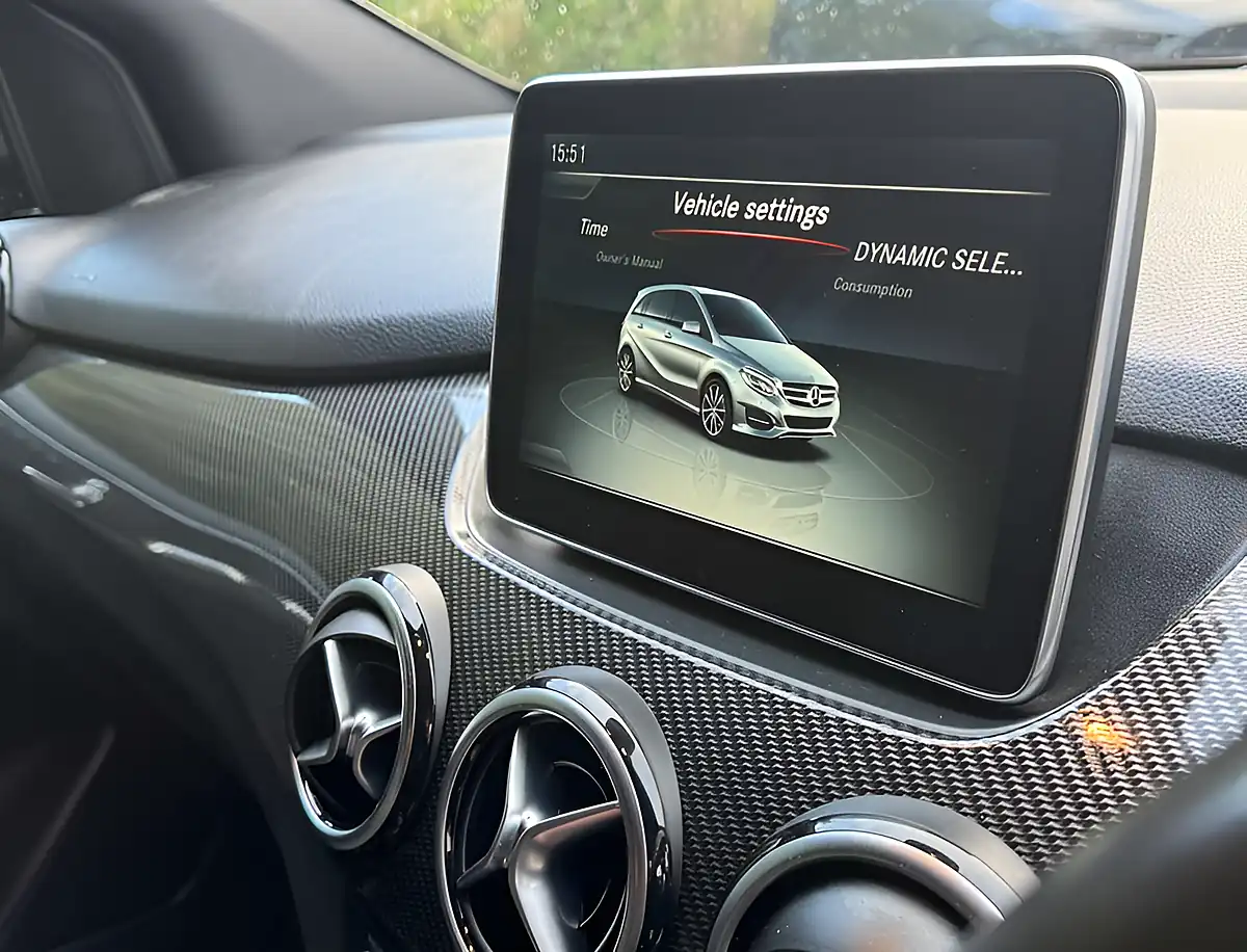 Used 2016 Mercedes-Benz B Class AMG Line Premium+ Jupiter Red - Interior and Exterior details 17