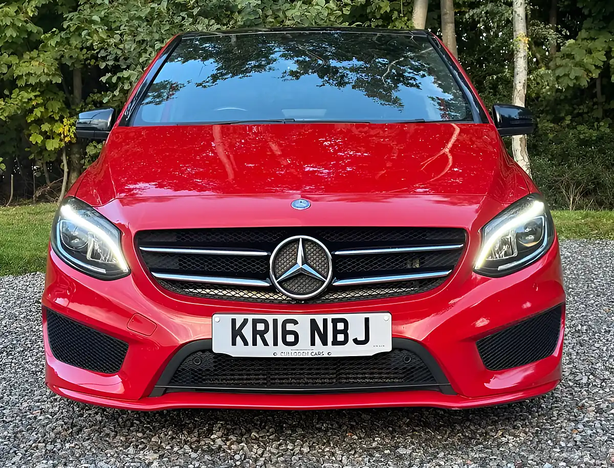 Used 2016 Mercedes-Benz B Class AMG Line Premium+ Jupiter Red - Interior and Exterior details 8