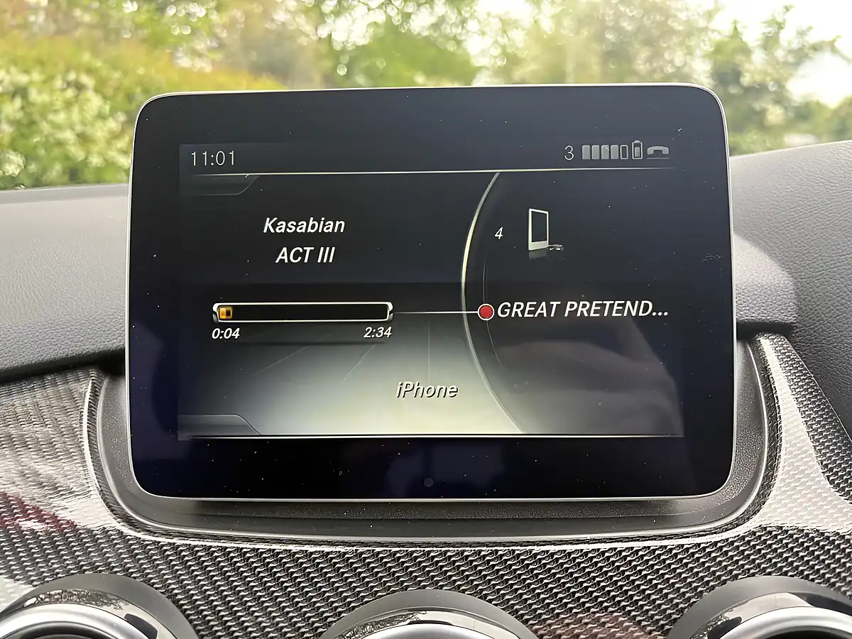 Used 2016 Mercedes-Benz B-Class AMG Line (premium Plus) White - Interior and Exterior details 12