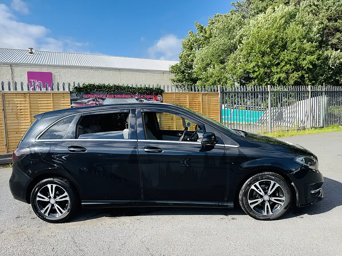 Used 2016 Mercedes-Benz B Class Se Black - Interior and Exterior details 18