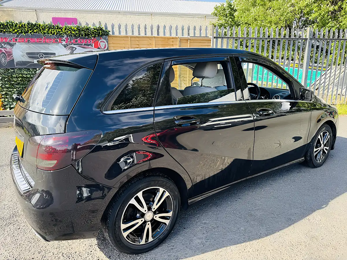 Used 2016 Mercedes-Benz B Class Se Black - Interior and Exterior details 20