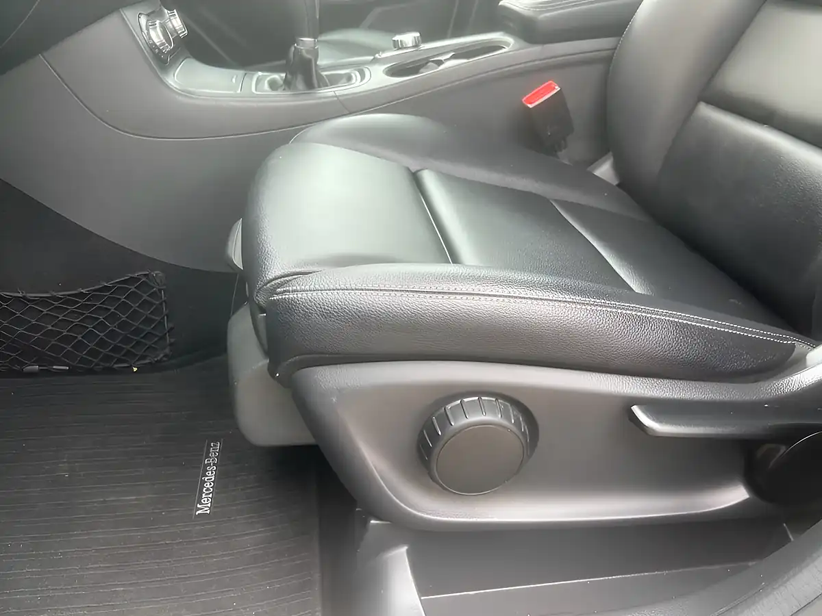Used 2016 Mercedes-Benz B Class Se Grey - Interior and Exterior details 13