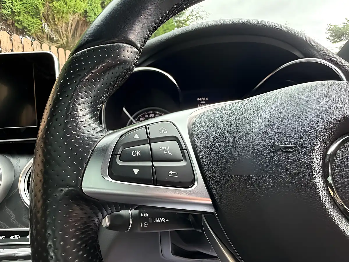 Used 2016 Mercedes-Benz C Class AMG Line Blue - Interior and Exterior details 15