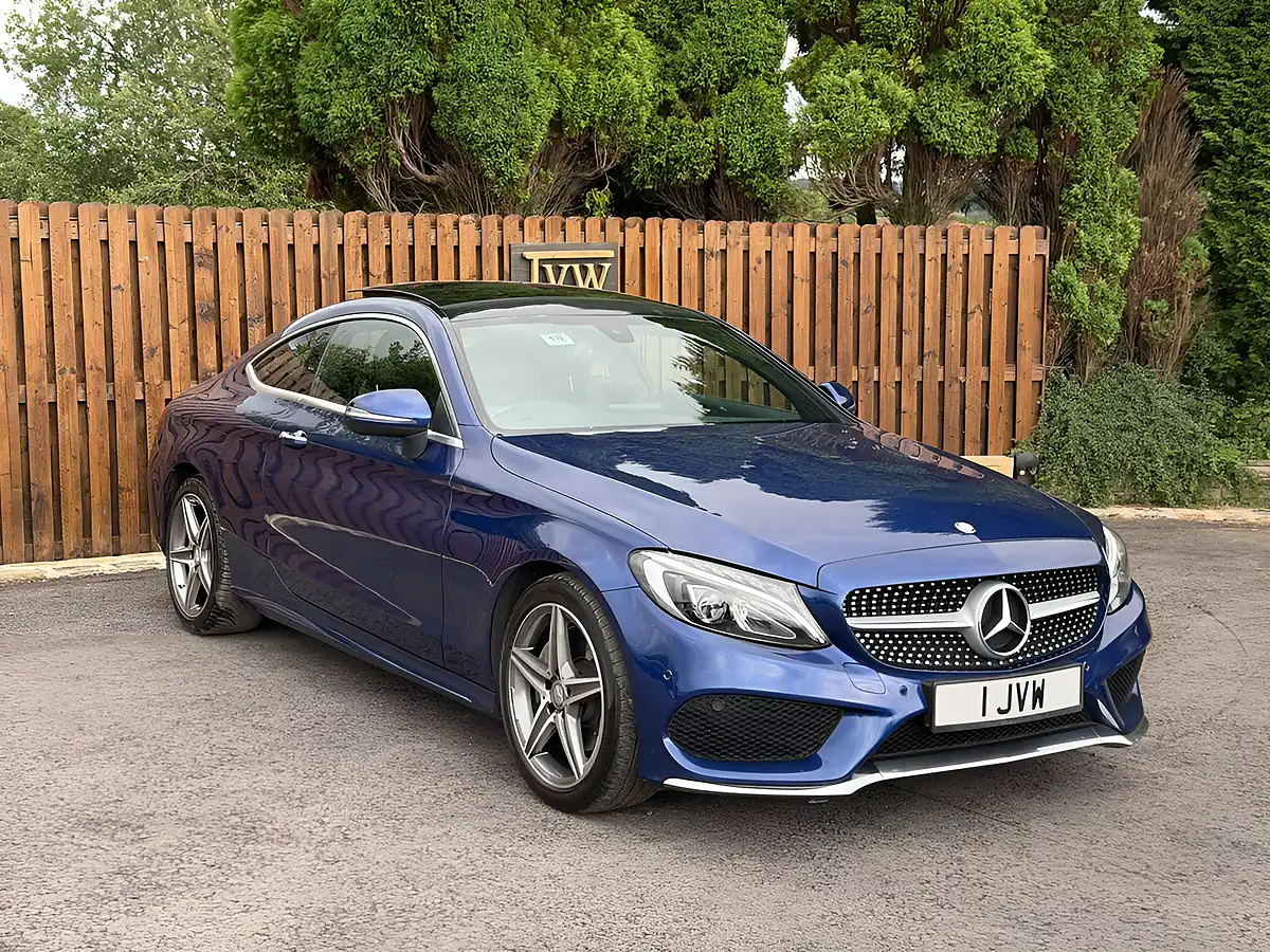 Used 2016 Mercedes-Benz C Class AMG Line Blue - Interior and Exterior details 3