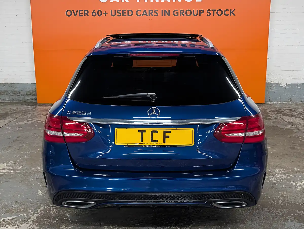 Used 2016 Mercedes-Benz C-Class AMG Line (premium) Blue - Interior and Exterior details 17
