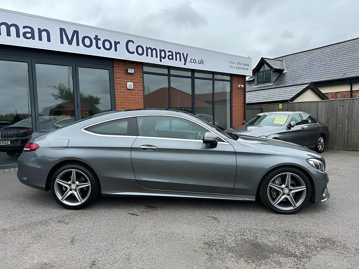 Used 2016 Mercedes-Benz C Class AMG Line (premium) Grey - Interior and Exterior details 17