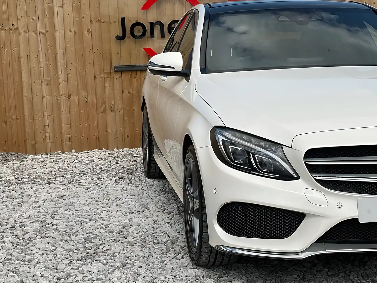 Used 2016 Mercedes-Benz C Class AMG Line (premium) White - Interior and Exterior details 6