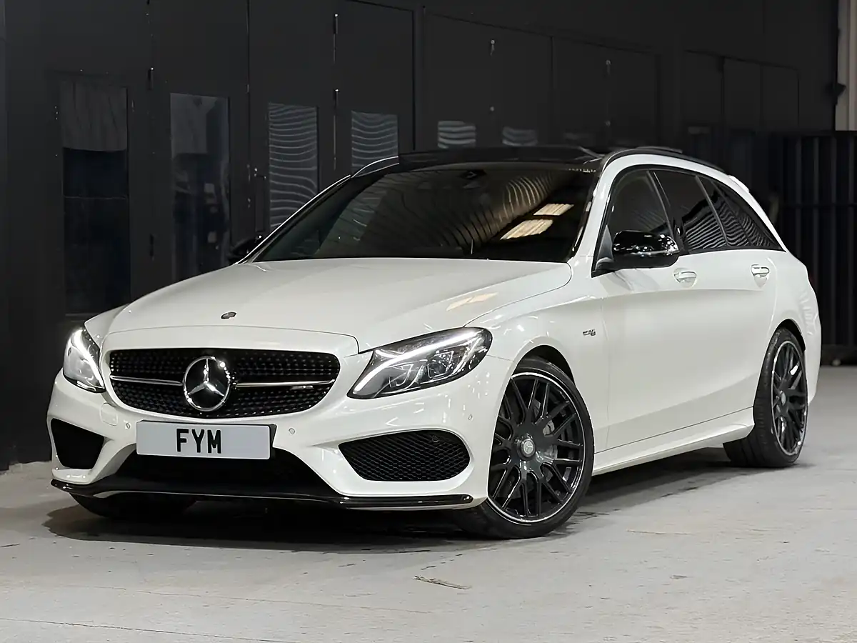 Used 2016 Mercedes-Benz C-Class AMG (premium Plus) White - Interior and Exterior details 18