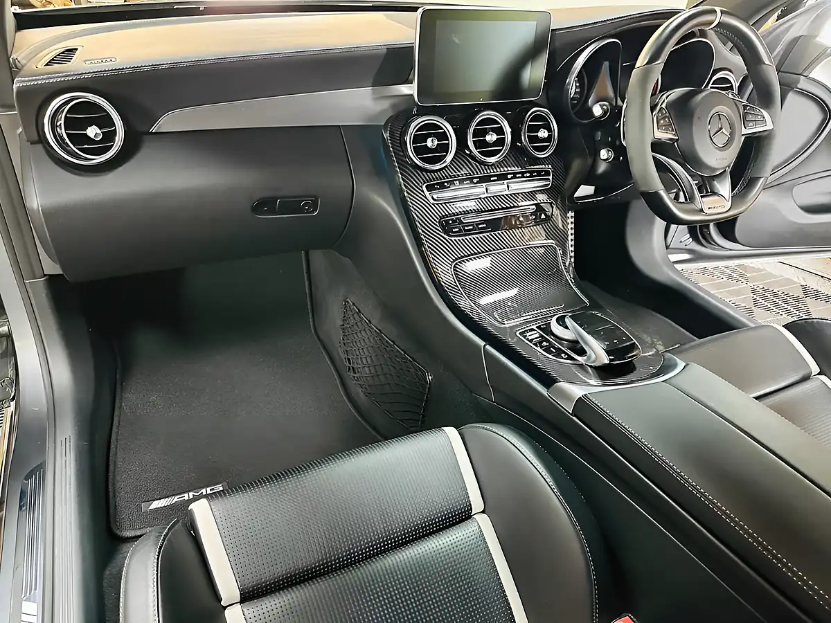 Used 2016 Mercedes-Benz C Class AMG S (premium) Selenite Grey - Interior and Exterior details 4