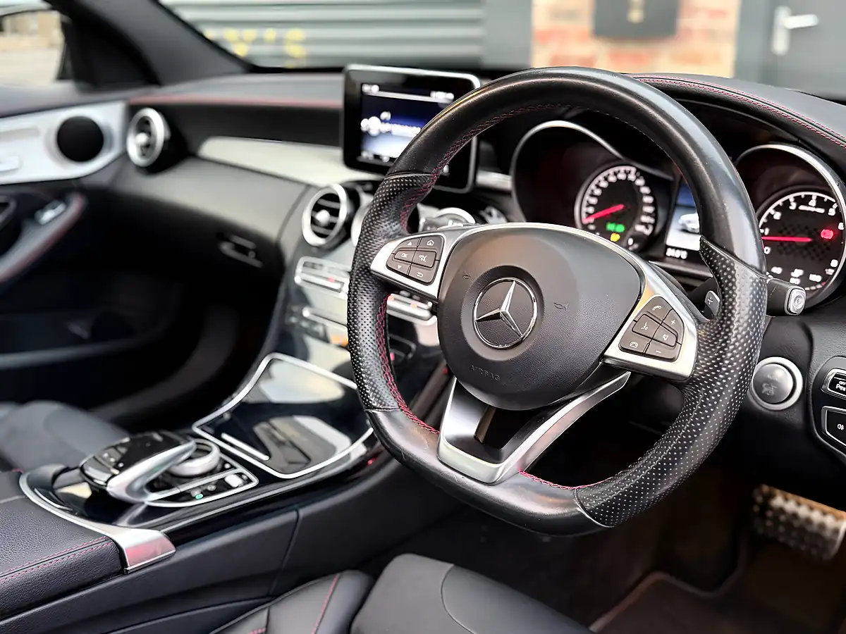 Used 2016 Mercedes-Benz C Class Premium Plus Blue - Interior and Exterior details 18
