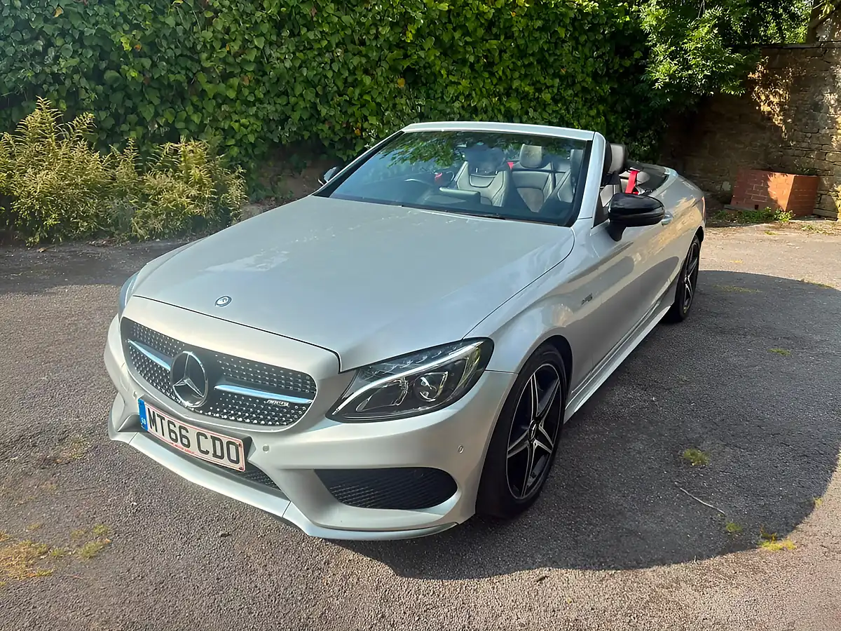 Used 2016 Mercedes-Benz C Class Premium Plus Silver - Interior and Exterior details 16