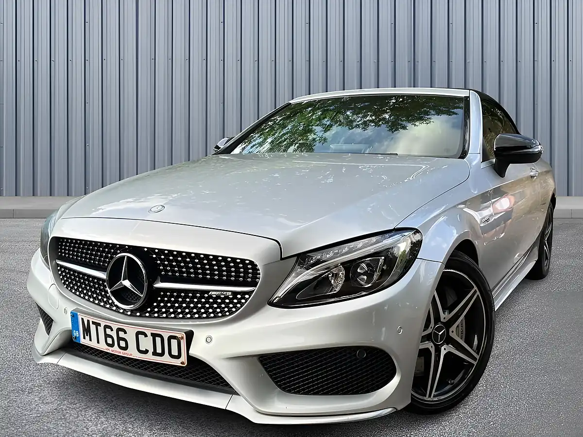 Used 2016 Mercedes-Benz C Class Premium Plus Silver - Interior and Exterior details 3