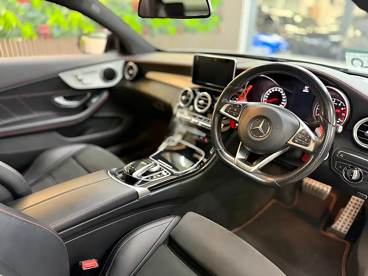 Used 2016 Mercedes-Benz C Class Premium White - Interior and Exterior details 10